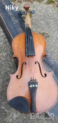 Цигулка Кремона с лък и куфар , снимка 10 - Струнни инструменти - 44640383