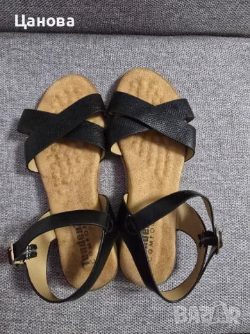 Дамски сандали