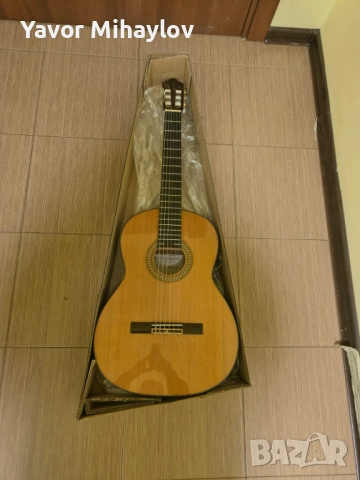 класическа китара масив Miguel Hernandez, снимка 5 - Китари - 52345768