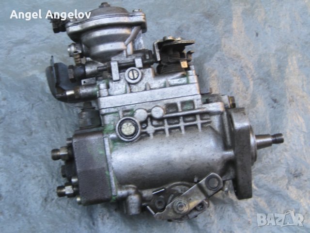 ГНП Горивна помпа 068130107 AQ Volkswagen Transporter T3 VW T3 1.6TD Bosch, снимка 1