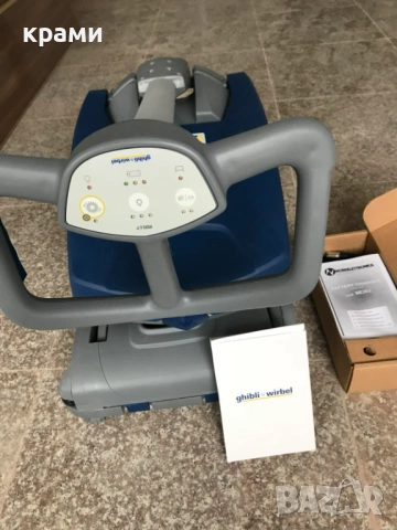 машина за почистване на под, снимка 2 - Други машини и части - 53306726