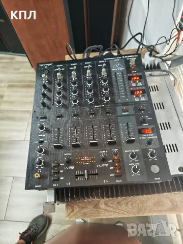 DJ миксер Behringer DJX-900, снимка 5 - Ресийвъри, усилватели, смесителни пултове - 56104863