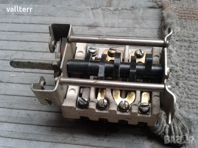 СД и колонки,масажори.пръскачки.апарат кръвно,жилет ретро-и други, снимка 13 - Други стоки за дома - 52177488