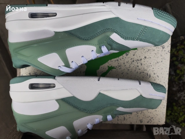 Nike Air Jordan 4 RM, снимка 5 - Маратонки - 53097312