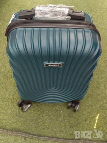 Стилен куфар