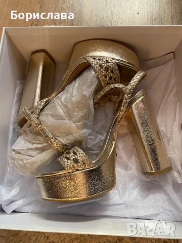 Guess сандали на платформа, снимка 3 - Сандали - 53655900