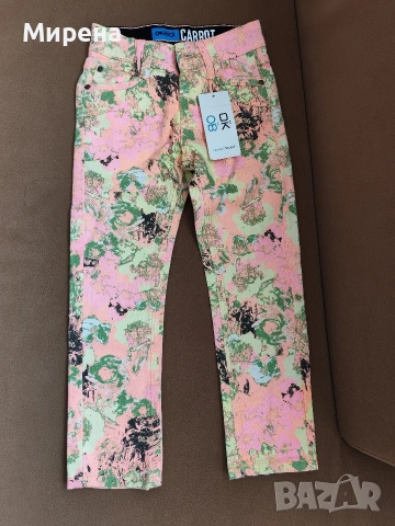 НОВИ цветни дънки Okaidi за 2 годишно момиче