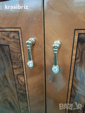 Уникална Масивна Витрина-внос от Германия!, снимка 8 - Секции и витрини - 48376912