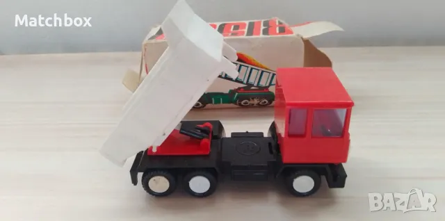 Стара немска играчка Bison GDR , снимка 2 - Колекции - 49411126