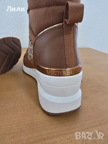 Нови боти Michael Kors размер 39, снимка 3 - Дамски боти - 55875570