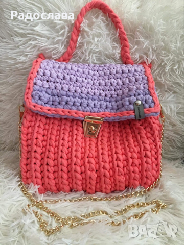 Ръчно плетени чанти на една кука, снимка 3 - Чанти - 44775016