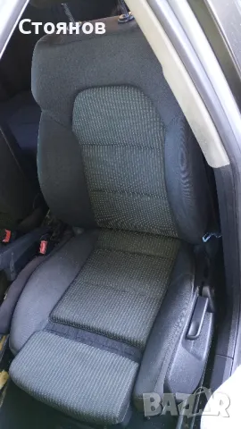 Audi A4 B7 Avant 2.0 TDI 140коня , снимка 4 - Автомобили и джипове - 47698350