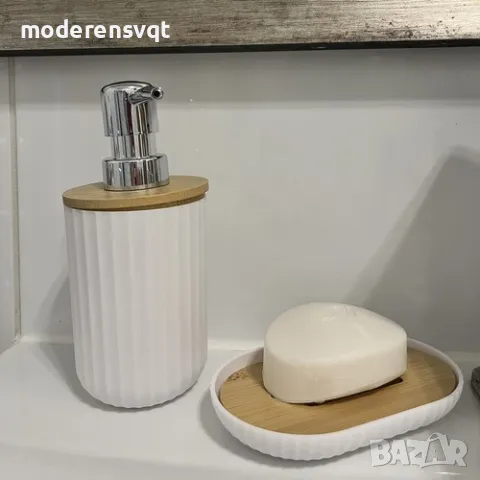 Комплект 6бр аксесоари за баня бял и черен, снимка 6 - Мопове, кофи, четки и метли - 47643092