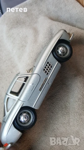 Метална количка. Mercedes sl300, снимка 8 - Антикварни и старинни предмети - 50671811