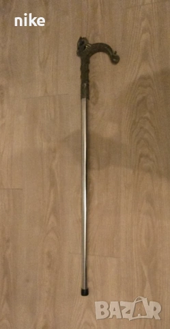 Бастун с вграден кинжал