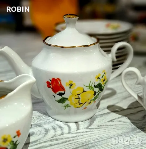 Порцеланов сервиз RPR за чай и кафе , снимка 9 - Сервизи - 56063070