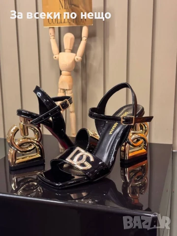 Dolce&Gabbana Дамски Сандали С Метален Златист Ток Долче и Габана Код E682, снимка 2 - Сандали - 51112357