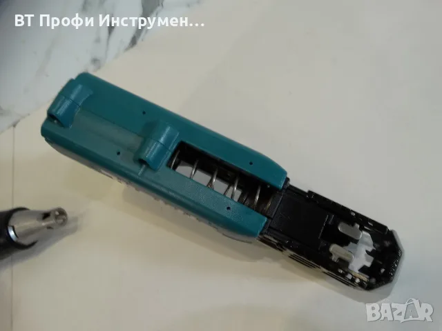 Makita DFS452 + магазин - Винтоверт за гипсокартон, снимка 4 - Винтоверти - 55996598