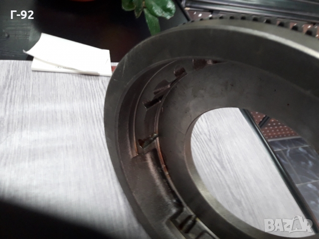 067105271F**NEU**VAG**200.mm**  МАХОВИК**, снимка 13 - Части - 36087581