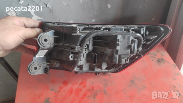 Продавам - оригинален ляв стоп за Ауди А4 Б9 със забележка, снимка 3 - Части - 51862092