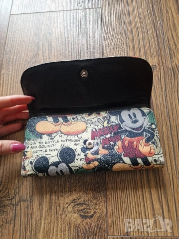 Страхотно дамско портмоне MICHAEL KORS & MICKEY MOUSE , снимка 3 - Портфейли, портмонета - 53631681