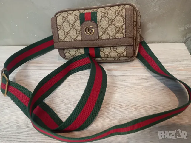 Gucci - малка дамска чанта , снимка 3 - Чанти - 48186508