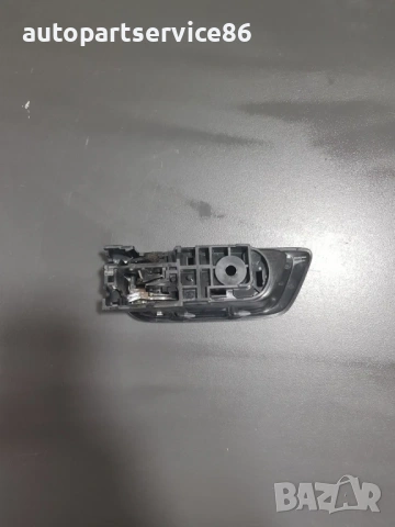 Предна дясна вътрешна дръжка на врата за Mazda 6 2.2 (2007-2011), снимка 2 - Части - 53729244