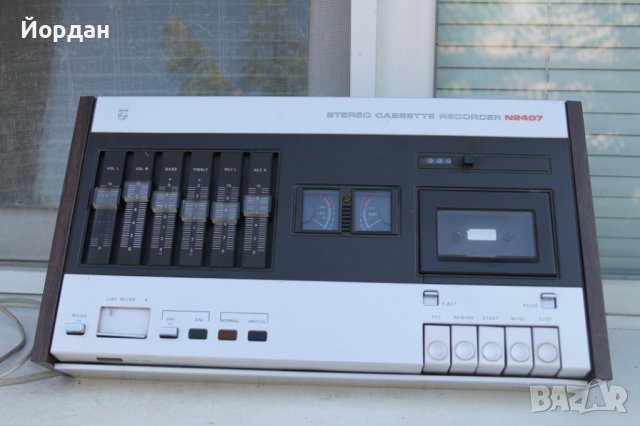 ''Philips N2407'' касетофон, снимка 9 - Радиокасетофони, транзистори - 41601018
