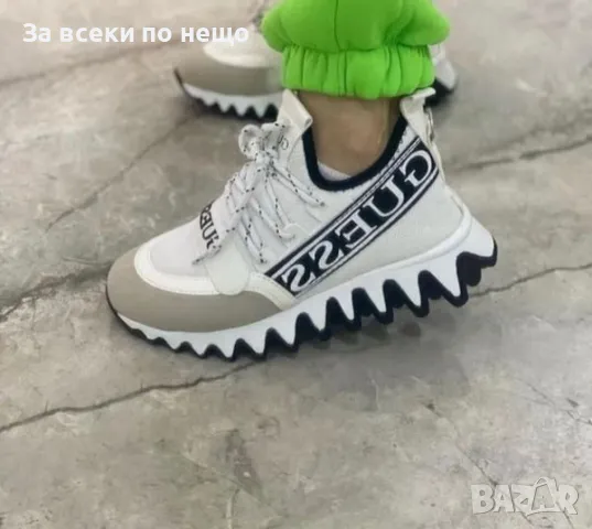 Дамски маратонки Guess от 36 до 40 номер