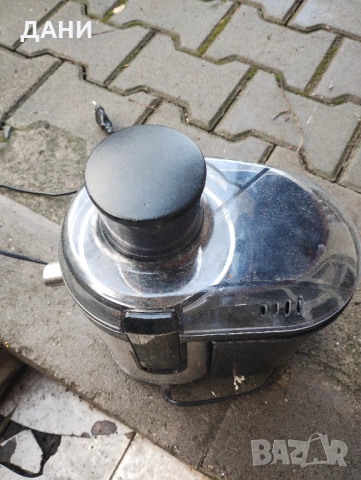 Сокоизтисквачка Tefal Frutelia Metal ZE420, снимка 4 - Сокоизстисквачки и цитрус преси - 53389430