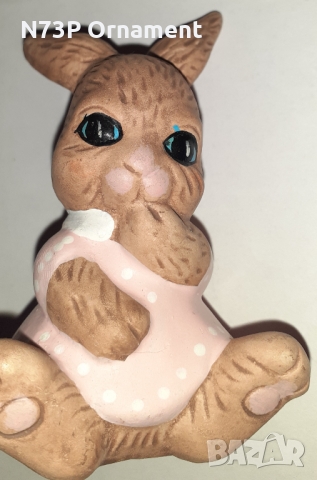 СЕДНАЛО СЛАДКО ЗАЙЧЕ.КЕРАМИКА.РЪЧНО РИСУВАНО. , снимка 7 - Колекции - 36099020