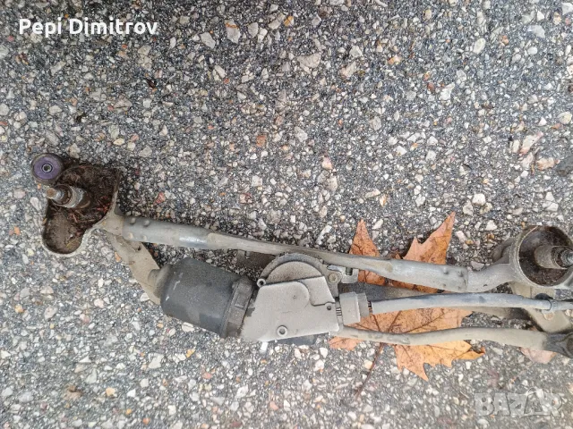 Моторче чистачки за Mazda 5 Minivan I (02.2005 - 12.2010), 4+1 вр.,