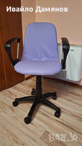 Фризьорски стол / Стол за подстригване / Стол за маникюр/ Кожен стол