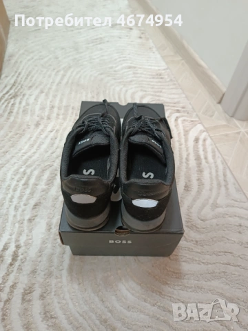 Чисто нови мъжки маратонки BOSS, снимка 5 - Ежедневни обувки - 53750681