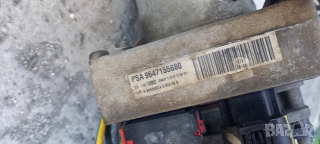 Хидравлична помпа Peugeot 307, снимка 2 - Части - 50594982