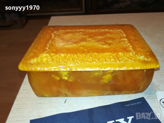 КЕХЛИБАРЕНА КУТИЯ 1709231143