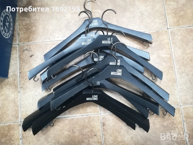 Дървени закачалки за гардероб с широко рамо, снимка 18 - Закачалки - 45575668