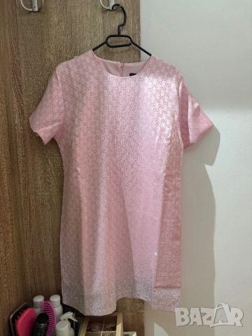 Дамска рокля с камъни 