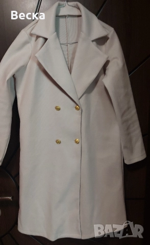 Елегантно дамско палто, снимка 2 - Палта, манта - 52954279