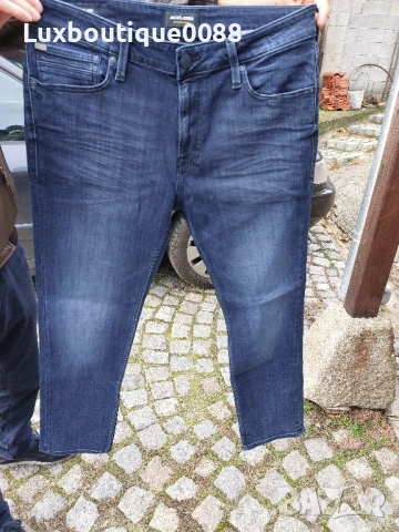 Чисто нови с етикет дънки Jack&Jones 32/30