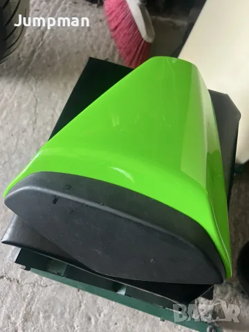 капак за задна седалка за kawasaki zx10r 2009г