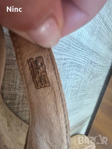 Дамски чехли UGG 36, снимка 4 - Чехли - 50698995