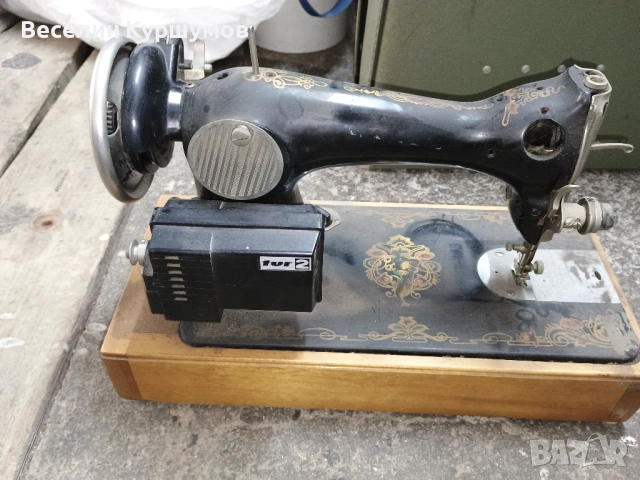 Стари шевни машини, снимка 2 - Шевни машини - 53262165