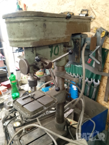 Настолна бормашина . Българска, снимка 2 - Бормашини - 52334174