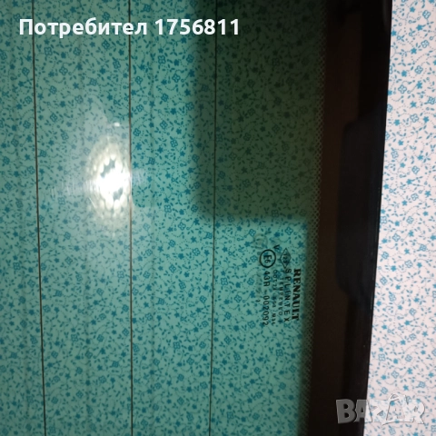 Продавам задно стъкло за Рено Клио2, снимка 4 - Автомобили и джипове - 52719822