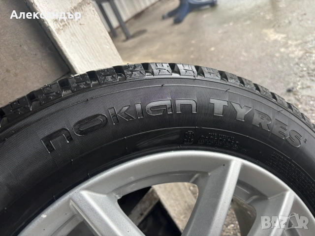 Гуми с шипове Nokian Hakkapeliitta 10 - 205/60/16, снимка 3 - Гуми и джанти - 53367368