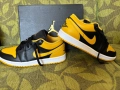 Нови мъжки обувки AIR JORDAN 1 LOW BLACK/YELLOW OCHRE-WHITE, снимка 12