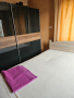 Спалня с двулицев матрак и огромен с плъзгащи врати гардероб, снимка 4