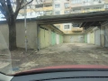 гараж самостоятелен,с ток,вода,мръсен канал,намира се във Възраждане в близост до Кауфланд и Лидл , снимка 1