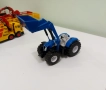 SIKU 1:50 New Holland, снимка 1